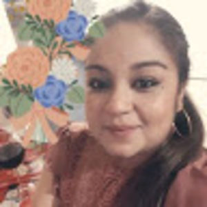 Meet your Posher, Gabriela idalia